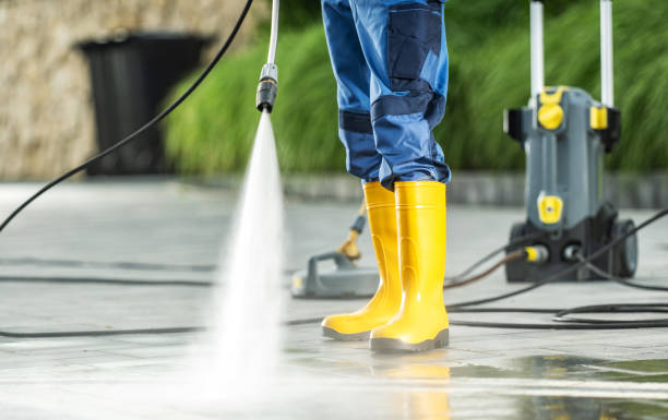 Best Pressure Washing Contractors  in Edgewood, PA