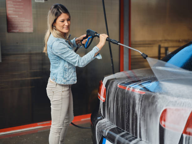 Why Choose Our Certified Pressure Washing Experts for Your Project Needs in Edgewood, PA?
